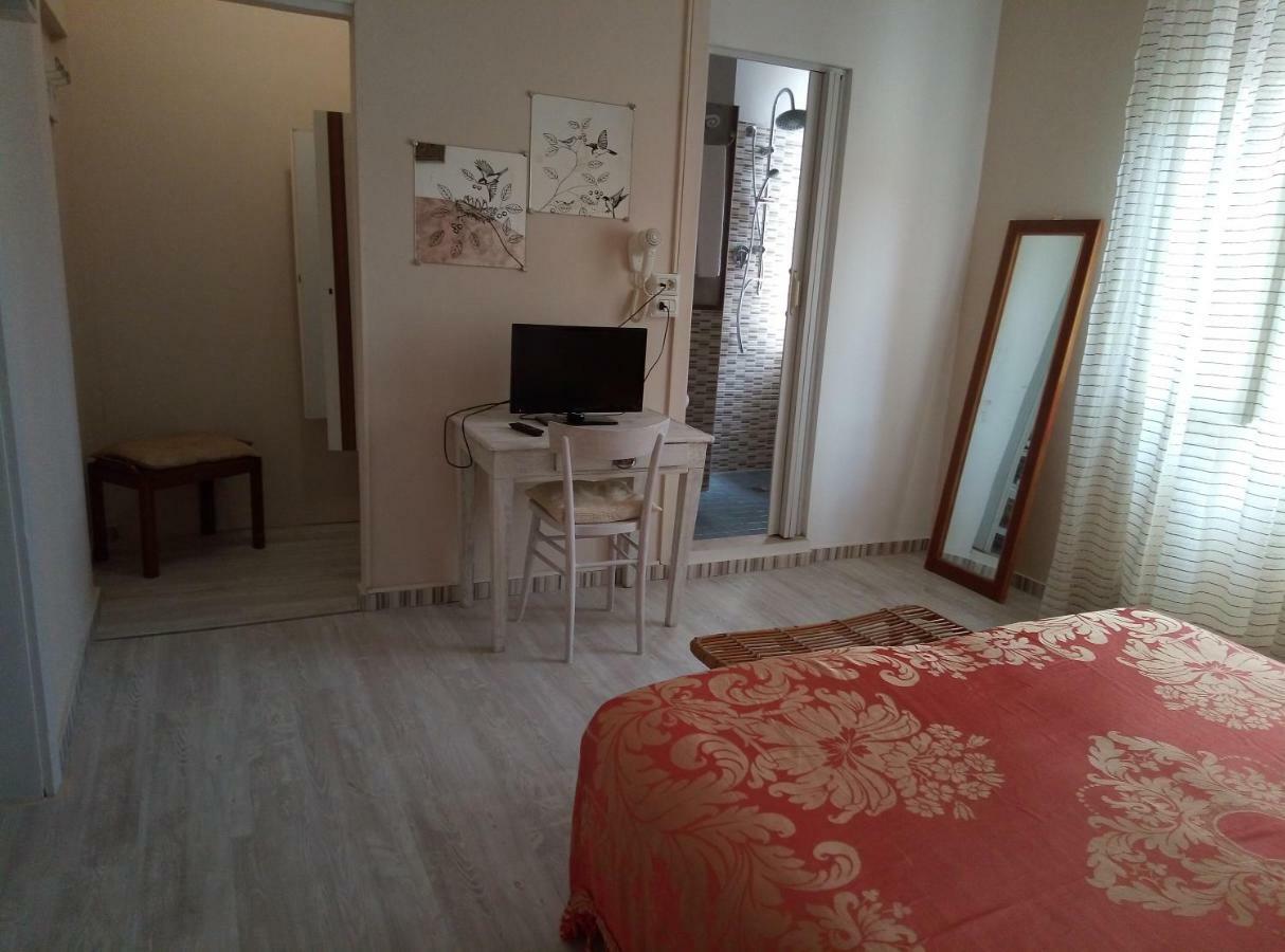 La Villa Bellaria-Igea Marina Eksteriør billede