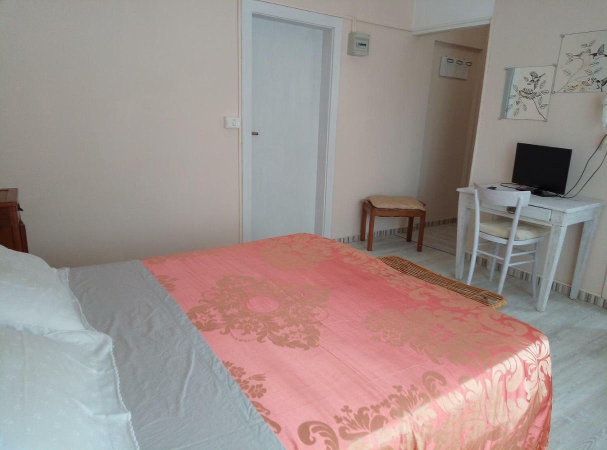 La Villa Bellaria-Igea Marina Eksteriør billede