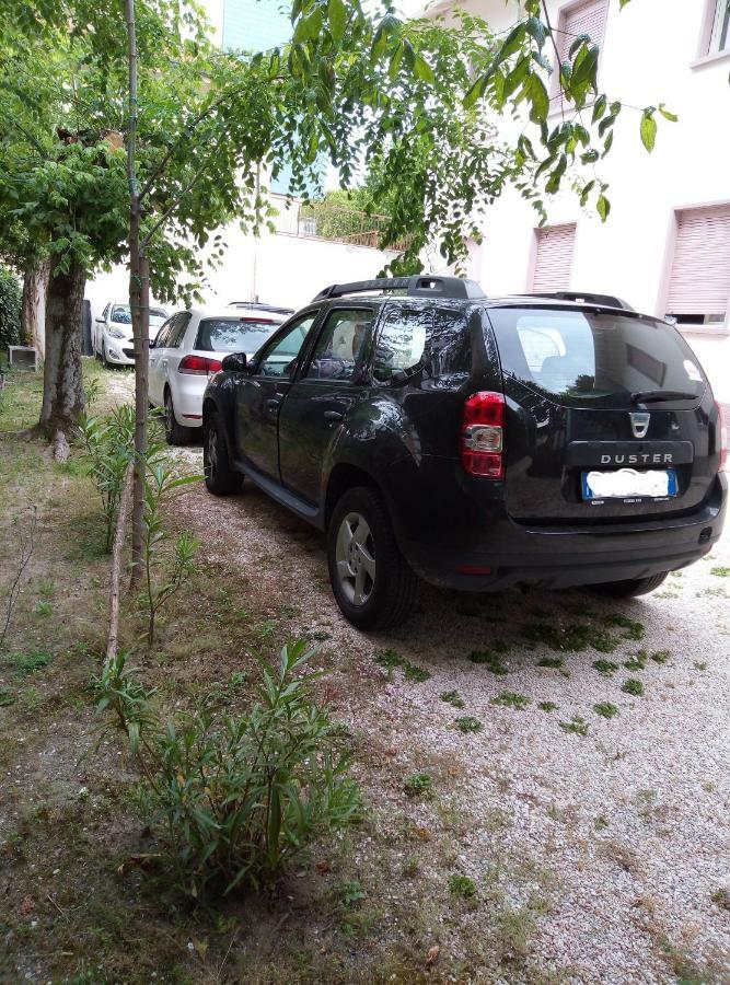 La Villa Bellaria-Igea Marina Eksteriør billede